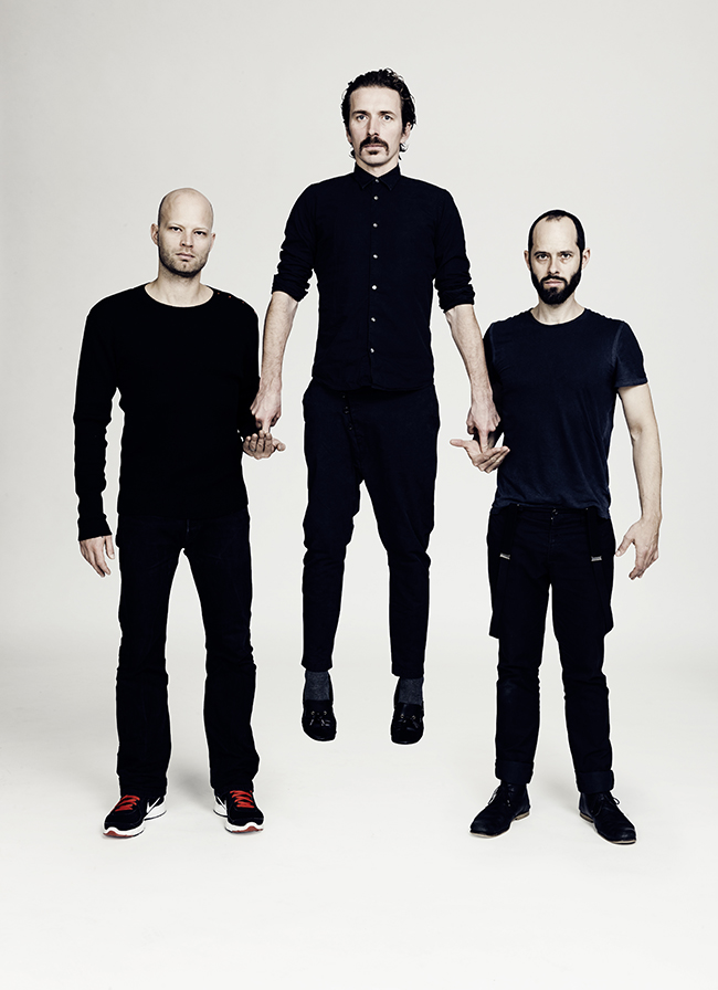 WHOMADEWHO