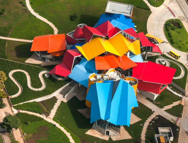 GEHRY Y EL TRÓPICO