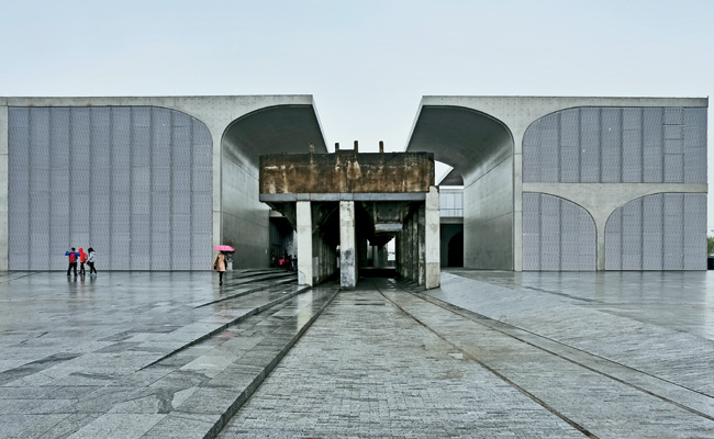 LONG MUSEUM WEST BUND