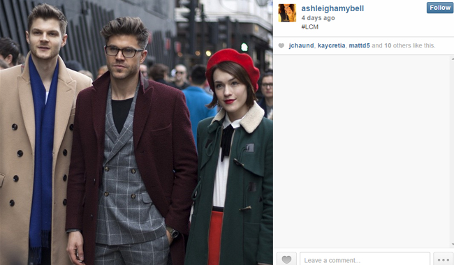 CAZADORES USANDO HASHTAGS