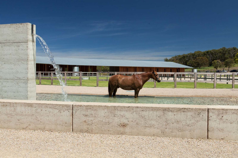 Caballerizas sostenibles en Melbourne