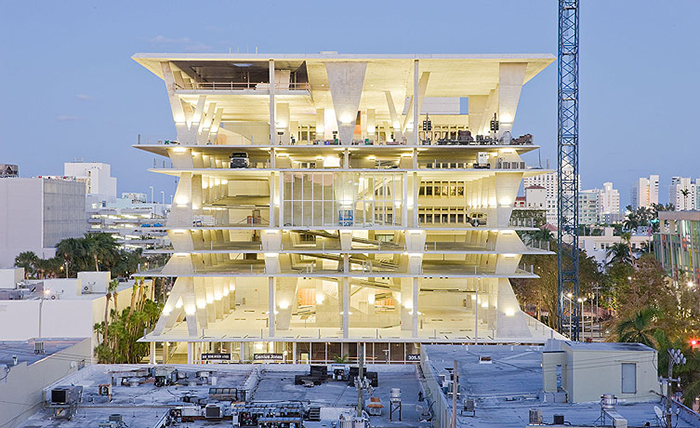 El emblemático parqueadero 1111 Lincoln Road