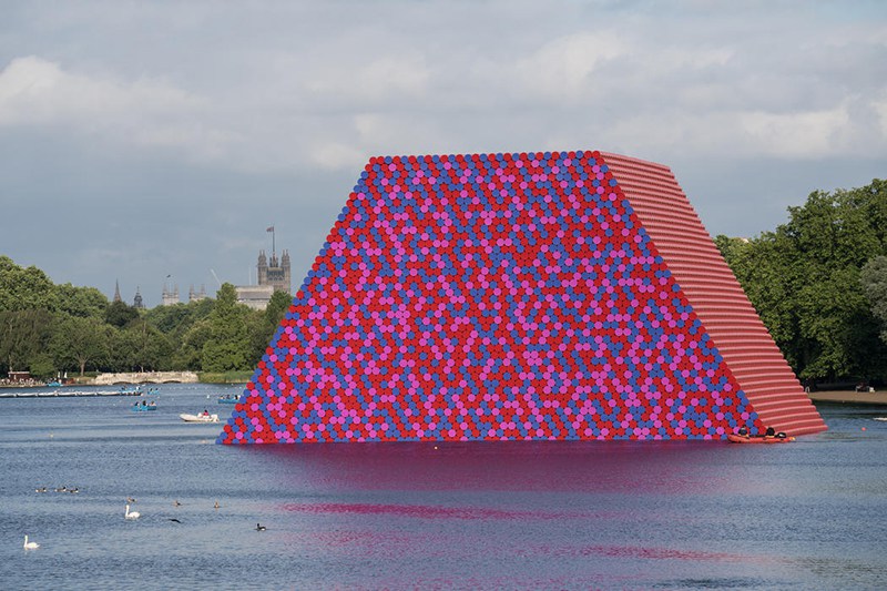 LONDON MASTABA, UNA INSTALACIÓN ATEMPORAL
