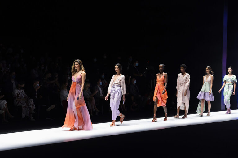 COLOMBIAMODA 21, Día 1