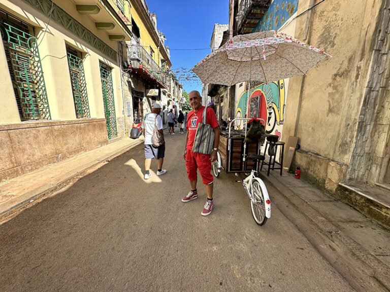 Notas sobre la 15 Bienale Habana 2025